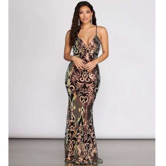 Windsor Joy Iridescent Sequin Mermaid Dress Formal Prom Gown Medium - Picture 1 of 15